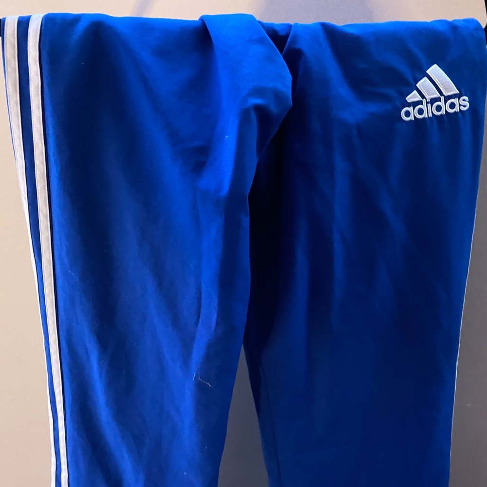 Adidas Youth XL / Adult XS Sweatpants
